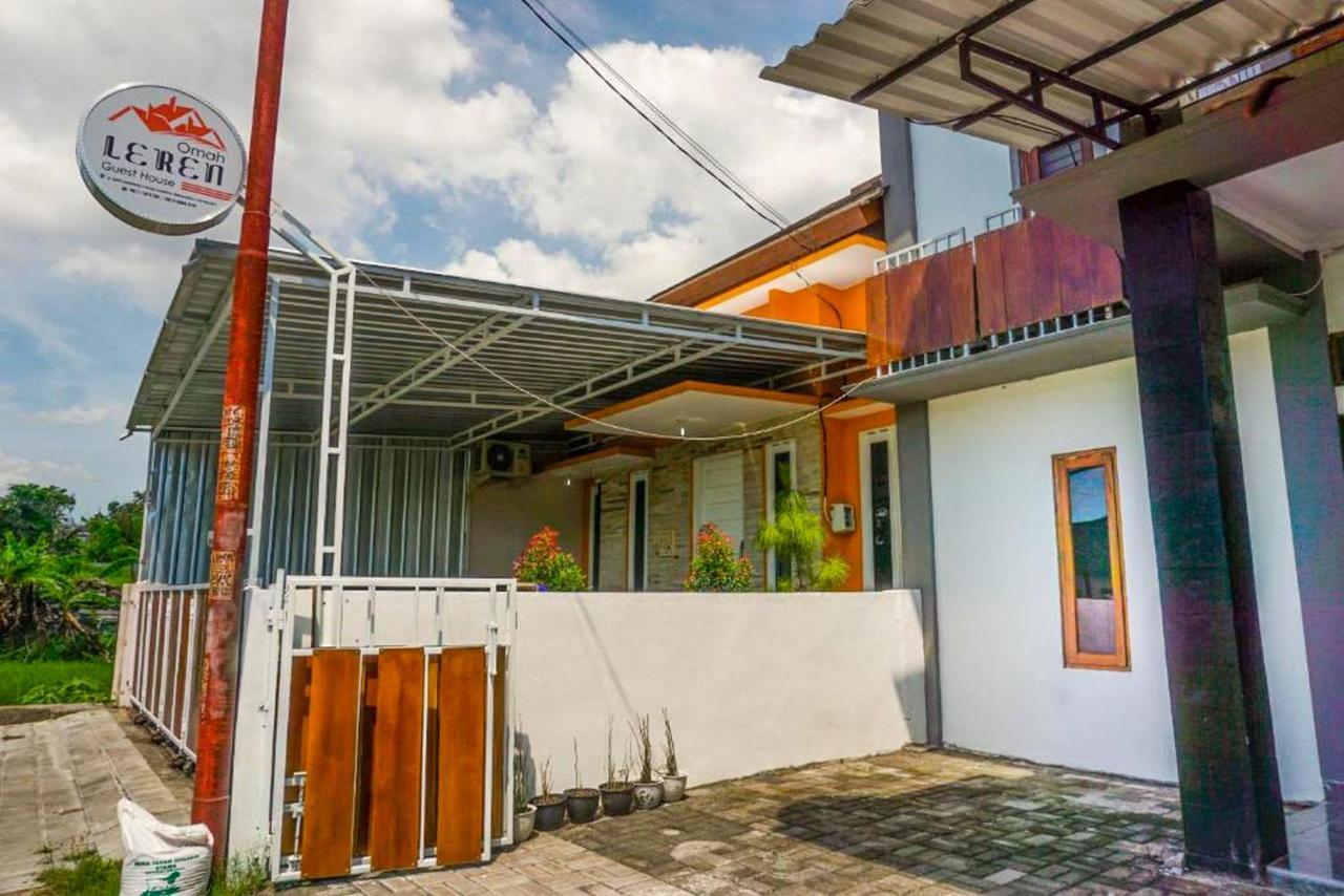 Omah Leren Mitra Reddoorz Near Gembiraloka Zoo Yogyakarta Hotel Eksteriør billede