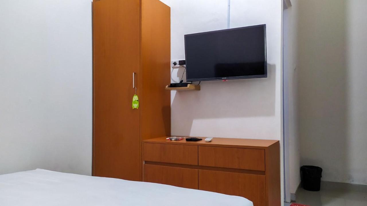 Omah Leren Mitra Reddoorz Near Gembiraloka Zoo Yogyakarta Hotel Eksteriør billede
