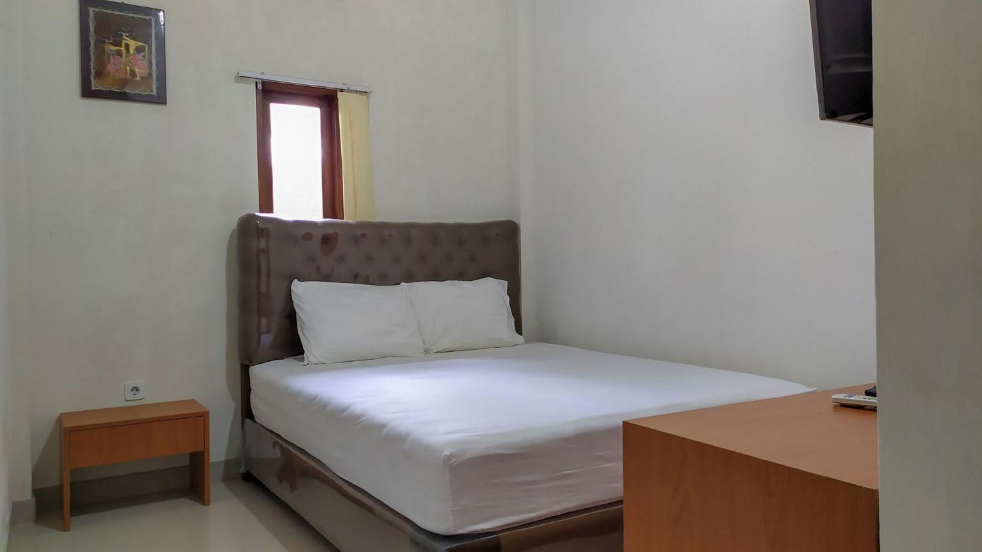 Omah Leren Mitra Reddoorz Near Gembiraloka Zoo Yogyakarta Hotel Eksteriør billede